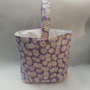 Daisy basket
